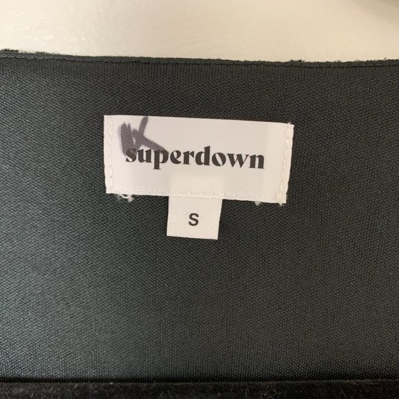 Revolve Superdown Syna Ruched Top in Silver Leopard Small - Picture 4 of 7